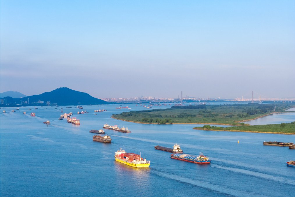 Illustrative image. Ships fully loaded with goods are sailing on the Nanjing section of the Yangtze River in Nanjing, Jiangsu Province, China on August 8, 2025. (Source: Getty Images)