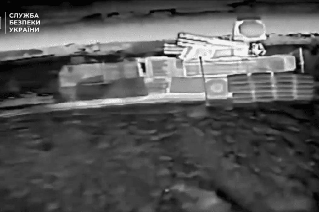 Thermal imaging footage released by the Security Service of Ukraine shows a Russian Pantsir air defense system moments before it is struck during a reported operation in 2025. (Photo: SBU)