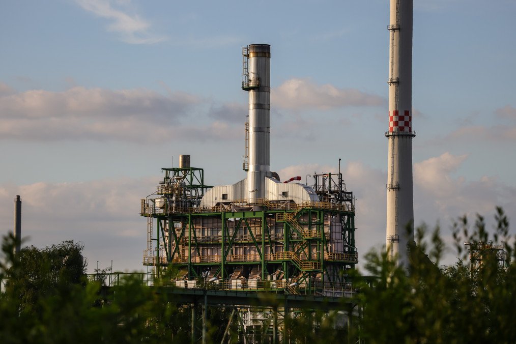 The PCK refinery in Schwedt now receives oil from Rostock following the embargo on Russia’s “Druzhba” pipeline. (Source: Getty Images)