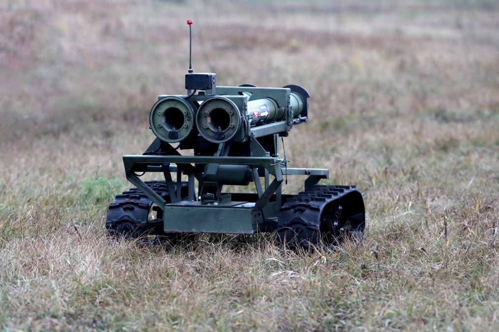 Germany Launches Production of Gereon UGVs With First Units Bound for Ukraine A weapon is mounted on the Lehit ground robotic system, developed by specialists of the International Legion under the Defence Intelligence of Ukraine, during a demonstration in Ukraine on December 9, 2025. Illustrative photo. (Source: Getty Images)