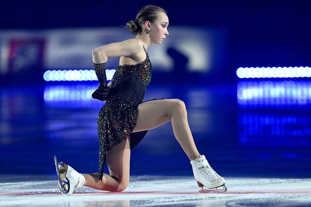 Alisa Dvoeglazova, a Russian figure skater performs during the “Champions on Ice” show at the Megasport Arena in Moscow, Russia. (Source: Getty Images)
