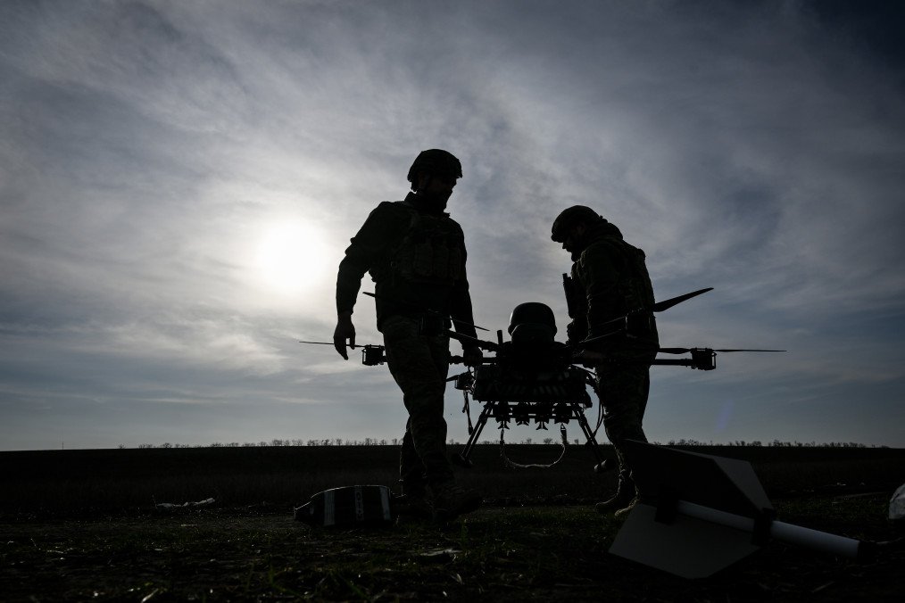 Soldiers from a drone unit of Ukraine’s 422nd Separate Unmanned Systems Regiment carry a Baba Yaga heavy bomber drone during a daytime training flight in the Zaporizhzhia direction, Ukraine, on March 23, 2026. Soldiers from a drone unit of Ukraine’s 422nd Separate Unmanned Systems Regiment carry a Baba Yaga heavy bomber drone during a daytime training flight in the Zaporizhzhia direction, Ukraine, on March 23, 2026.