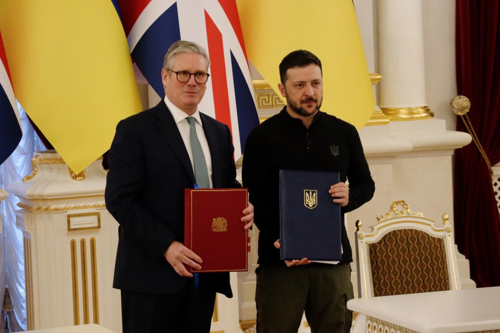 Ukraine Ratifies Landmark 100-Year Security Pact With UK, Boosting Defense and NATO Bid
