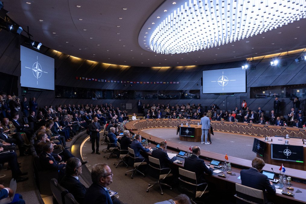 Ukraine to Receive €20 Billion in New NATO Military Assistance