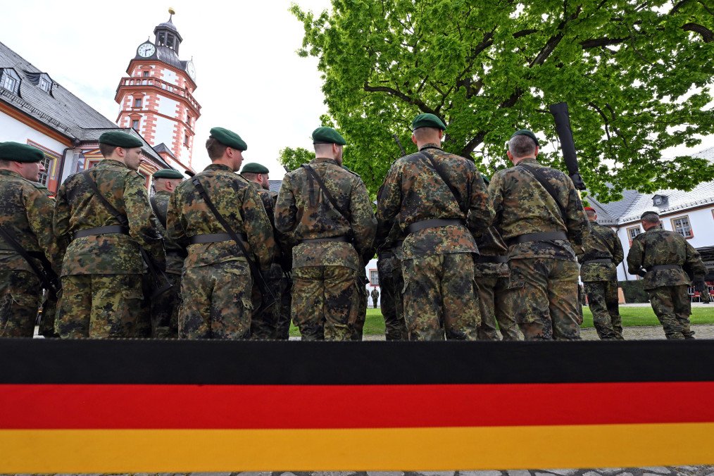 German Army Chief Calls for 260,000 Troops to Meet NATO Targets and Deter Russian Threat German Army Chief Calls for 260,000 Troops to Meet NATO Targets and Deter Russian Threat