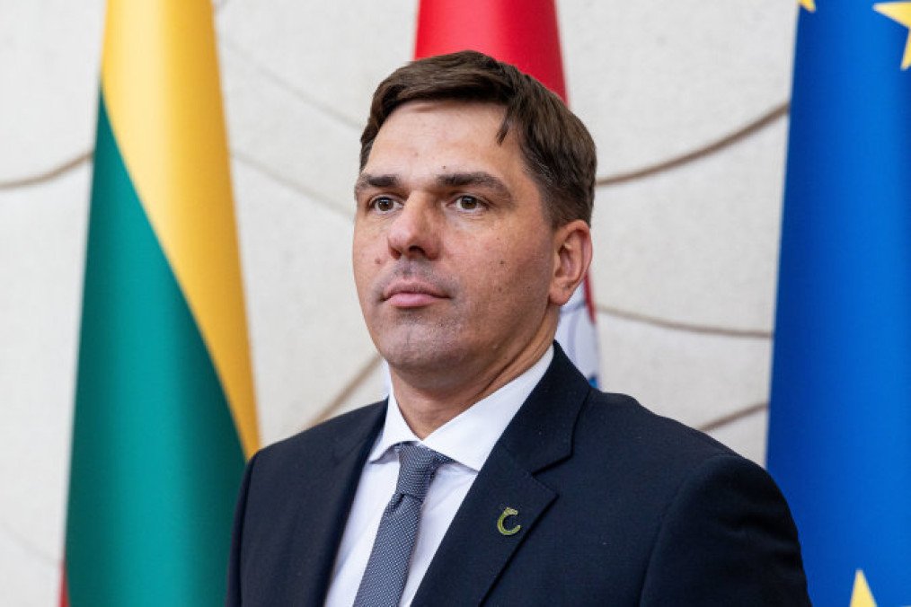 Lithuanian Minister Adomavičius Resigns After Controversial Crimea Remarks
