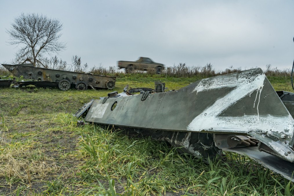 Z symbol painted in a destroyed armoured vehicle of the russian army near Myroliubivka village, Kherson region, November 12, 2022. (Source: Getty Images) Z symbol painted in a destroyed armoured vehicle of the russian army near Myroliubivka village, Kherson region, November 12, 2022. (Source: Getty Images)