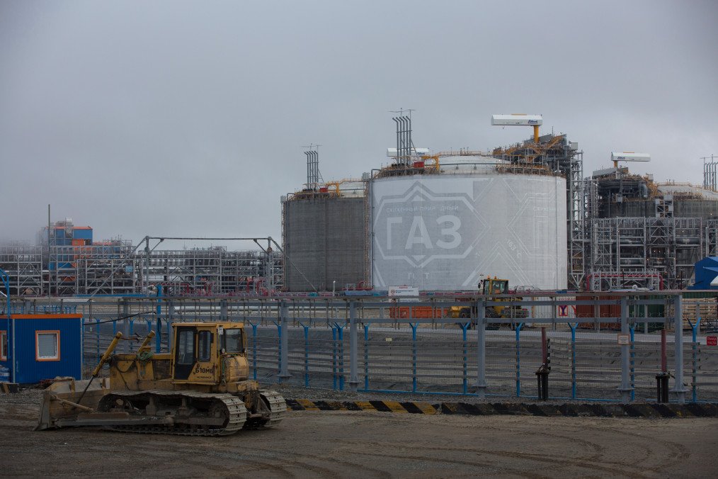 EU Ranked Fourth Largest Buyer of Russian Fossil Fuels in May, Spending €2.3 Billion Yamal LNG plant, operated by Novatek PJSC, in Sabetta, Russia. (Source: Getty Images)