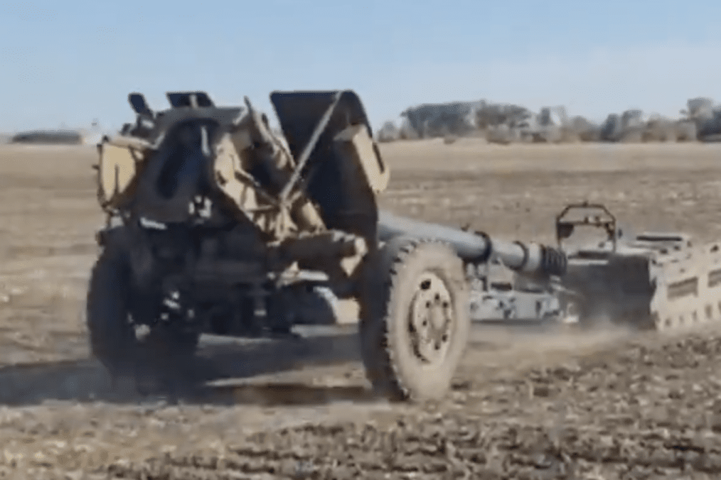 Russian “Courier” UGV with D-30 Howitzer. (Photo: open source)