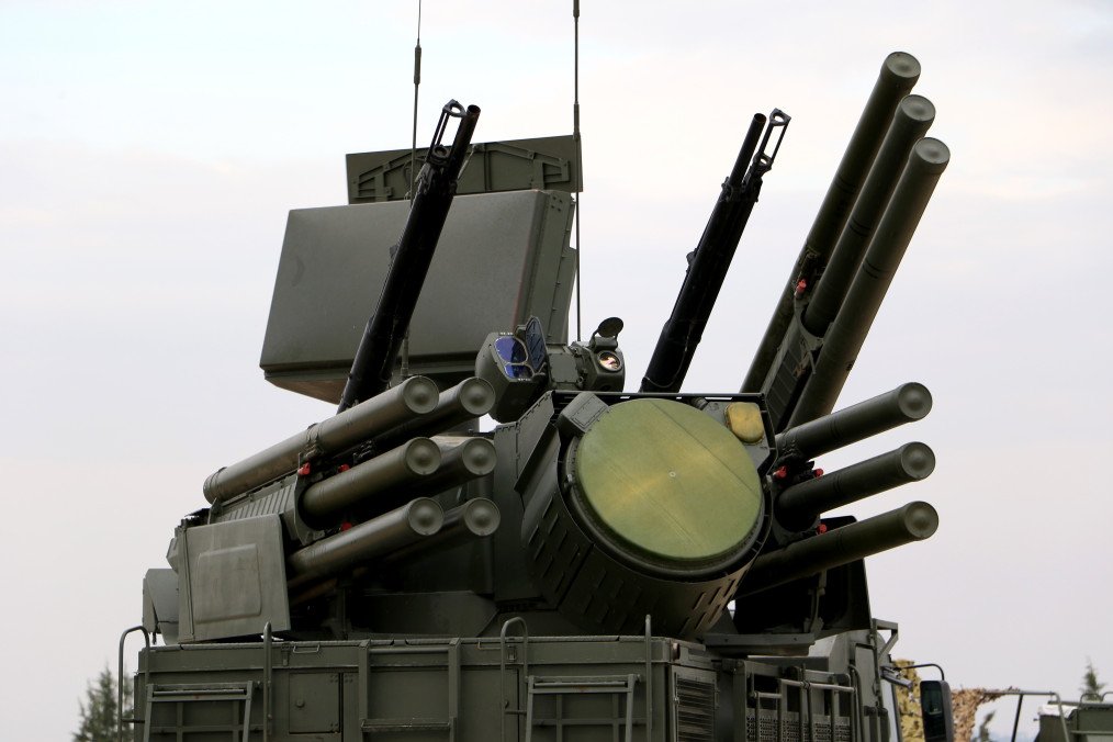 Russia Expands Anti-Aircraft Defense System in Moscow: New "Pantsir-S1" Towers Detected