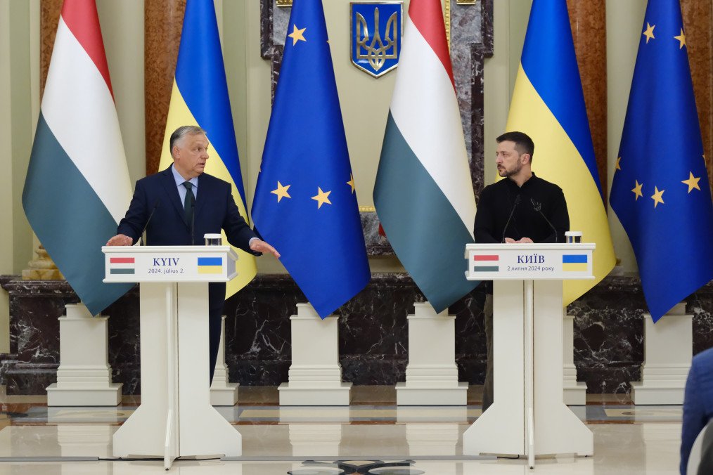 Zelenskyy: Ukraine Seeks Partnership Not Blockades From Neighboring Hungary