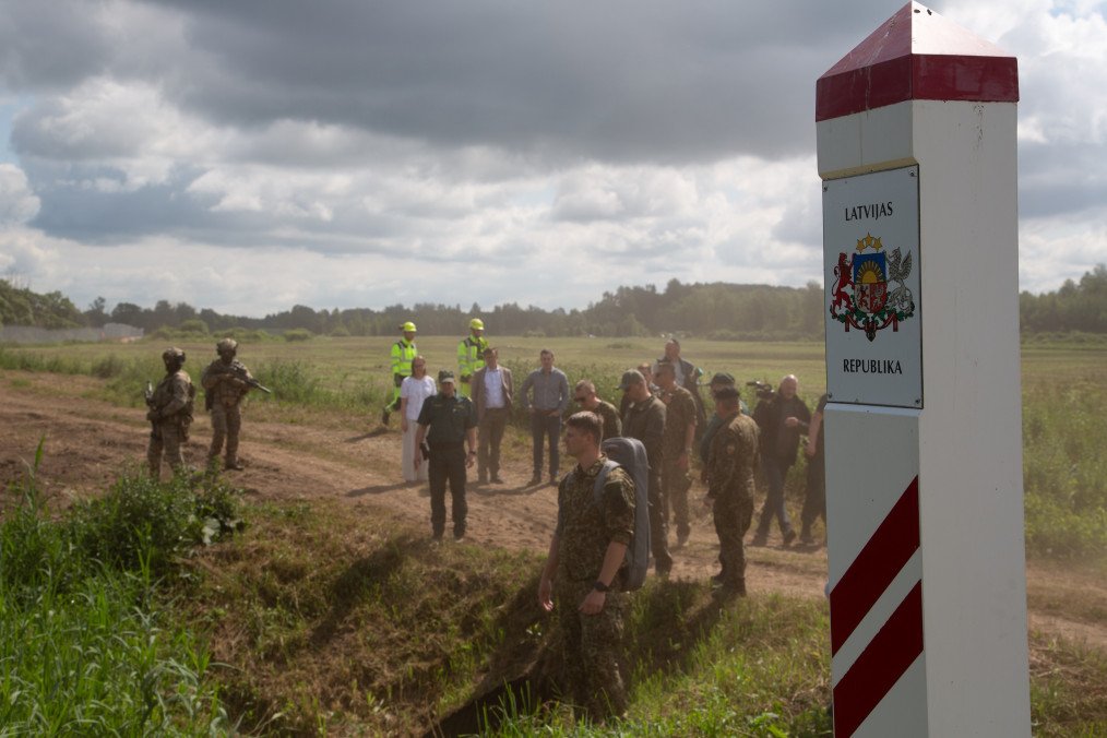 A border post on the Latvian border with Russia. (Photo: Getty Images)