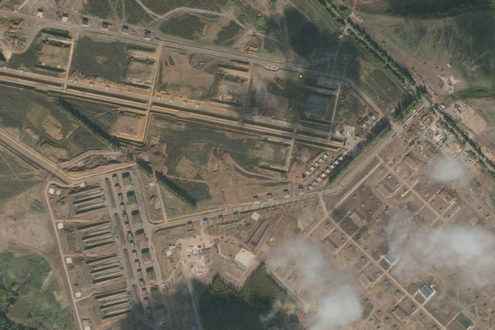 Satellite image of Russia’s expanding Tsymbulova drone base in the Oryol region, showing launch areas, shelters, storage facilities, and ongoing construction. (Source: OSINT channel Strategic Aviation) Satellite image of Russia’s expanding Tsymbulova drone base in the Oryol region, showing launch areas, shelters, storage facilities, and ongoing construction. (Source: OSINT channel Strategic Aviation)
