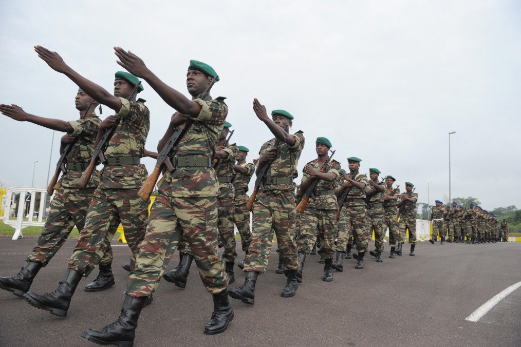 Cameroonian military officers march on March 20, 2009. Illustrative photo. (Source: Getty Images)