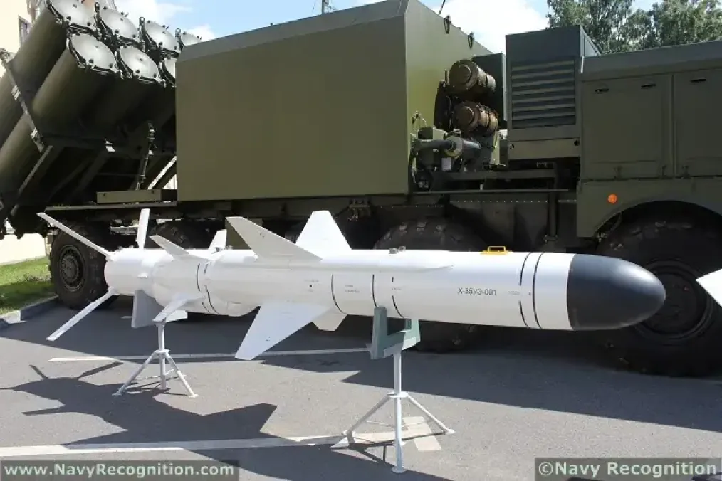 Russia Fires Kh-35 Anti-Ship Missile at Kharkiv in Rare Land Attack, Video Russia Fires Kh-35 Anti-Ship Missile at Kharkiv in Rare Land Attack, Video