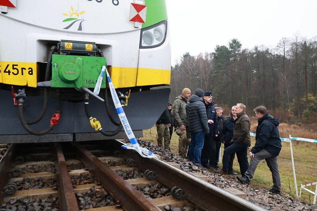 Ukraine and Poland Plan Joint Task Force to Counter Russian Sabotage Ukraine and Poland Plan Joint Task Force to Counter Russian Sabotage