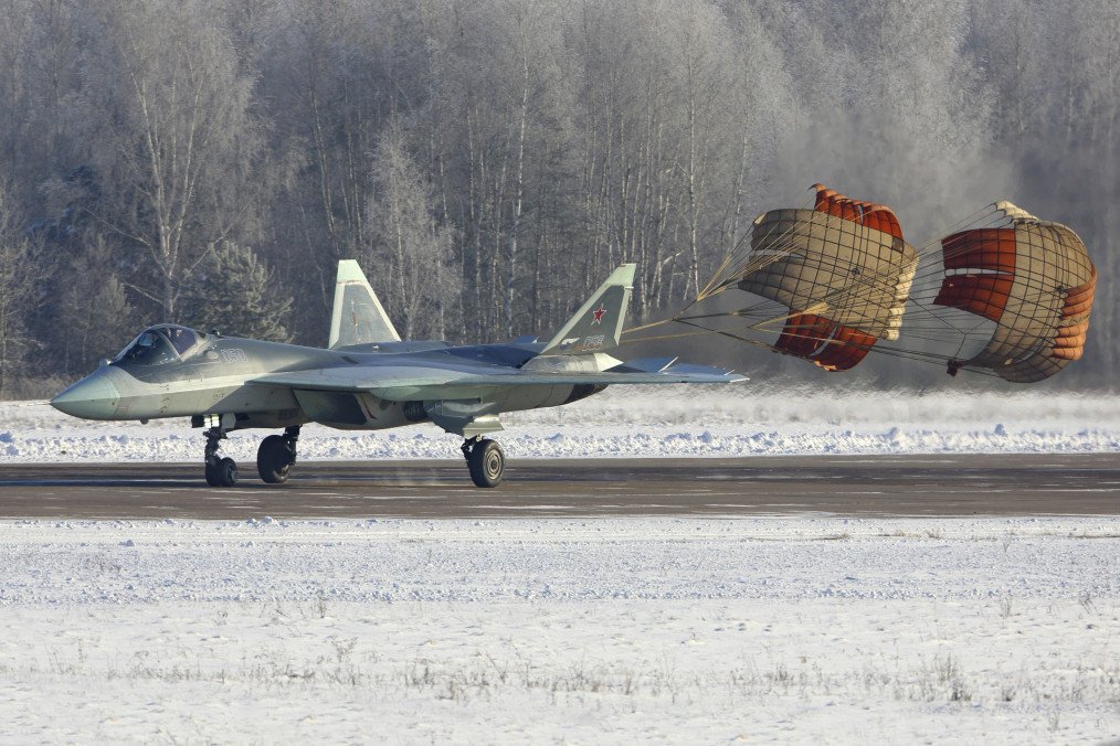 Russia Uses Western Parts to Build Its Supposed Rival to the F-22 Fighter Jets, the Su-57