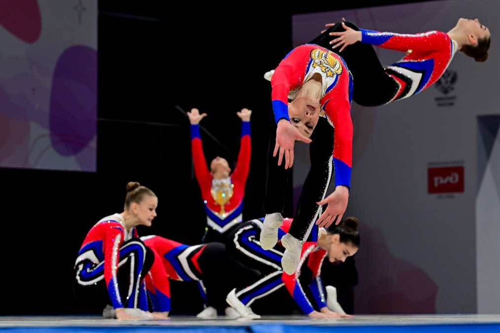 Athletes of the Russian Tyumen region team perform in the “Aerobic Dance” category finals during the Russian Aerobic Gymnastics Championship in Moscow, Russia, on April 28, 2026. (Source: Getty Images)