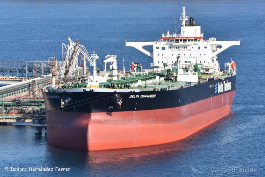 El petrolero Delta Kommander atracó en una instalación portuaria. (Fuente: Isidoro Hernández Ferrer / VesselFinder) El petrolero Delta Kommander atracó en una instalación portuaria. (Fuente: Isidoro Hernández Ferrer / VesselFinder)