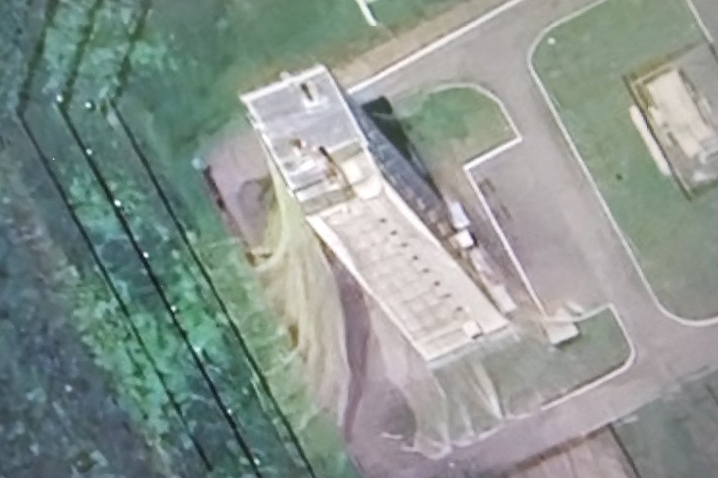 Voronezh-DM early-warning radar in the Kaliningrad region, covered with an anti-drone net, August 2026. Voronezh-DM early-warning radar in the Kaliningrad region, covered with an anti-drone net, August 2026.