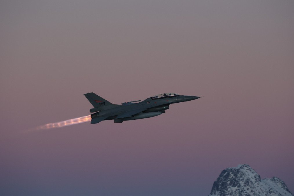 A Norwegian F-16 fighter jet, part of Norway’s contribution to the international effort to train and equip Ukrainian pilots. (Source: Getty Images) A Norwegian F-16 fighter jet, part of Norway’s contribution to the international effort to train and equip Ukrainian pilots. (Source: Getty Images)