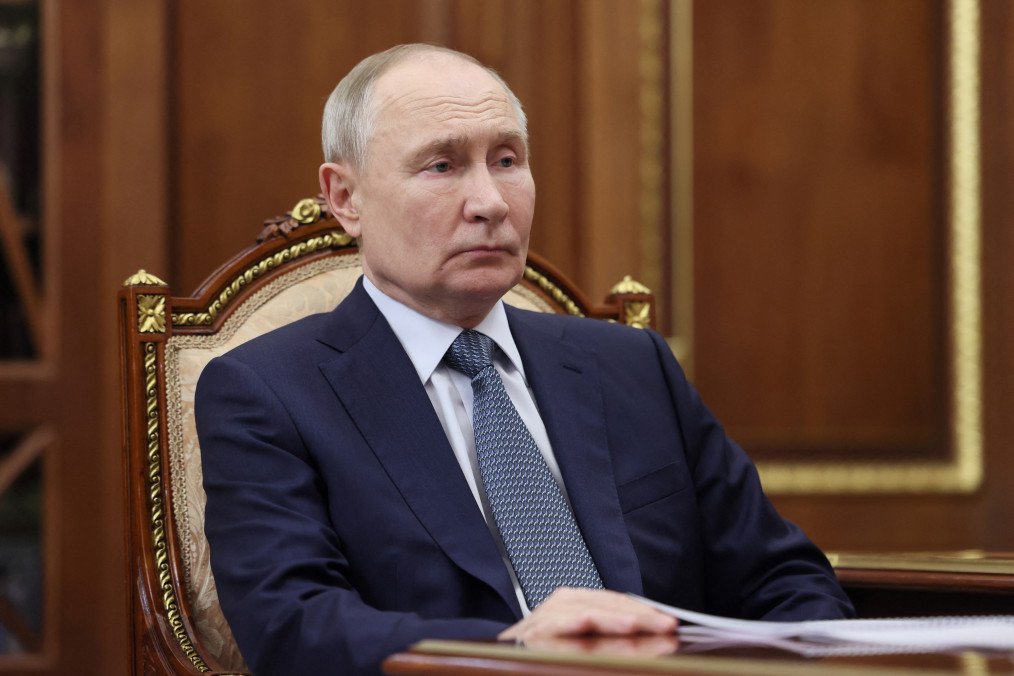 Putin Cannot Be Tried in Absentia by Ukraine War Tribunal While in Power, EU Officials Say Putin Cannot Be Tried in Absentia by Ukraine War Tribunal While in Power, EU Officials Say