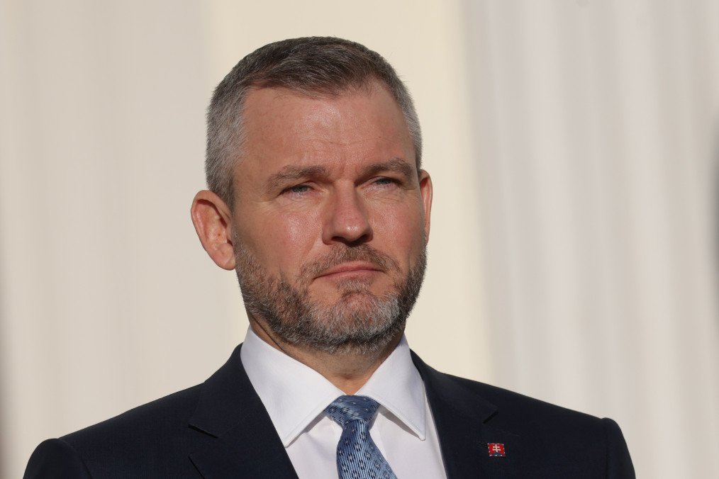 Slovak President Denies Requests from Citizens to Serve in Ukrainian Army