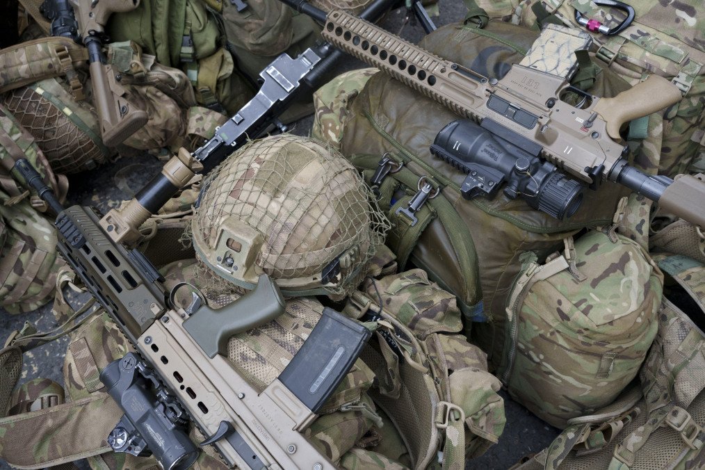 EU Set to Allow Ukraine to Use €60 Billion Loan for British Arms Purchases Equipment and kit including Heckler and Koch SA80 weapons. (Source: Getty Images)