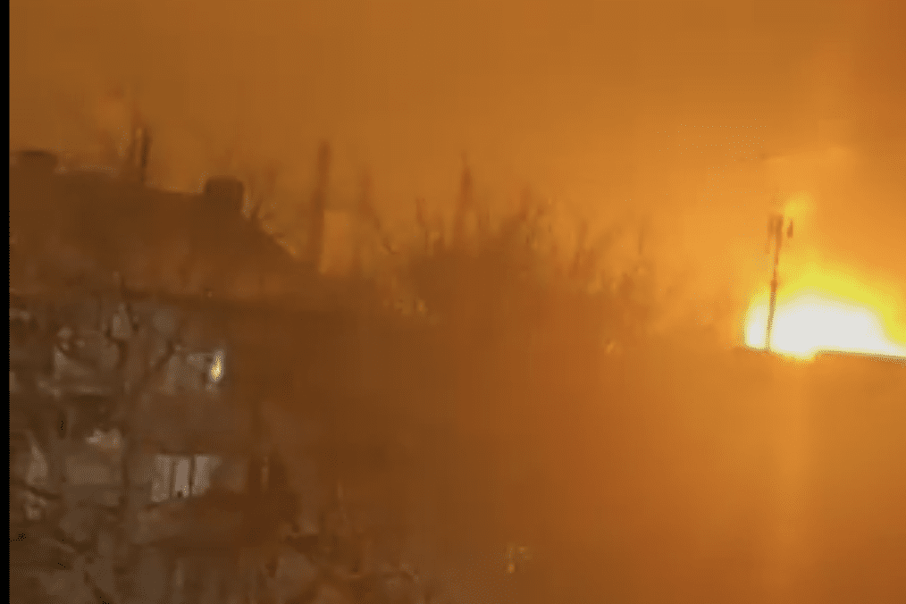 Ukraine Hits Key Russian Logistics Hub Debaltseve, Setting Off Chain Explosions at Ammo Depot