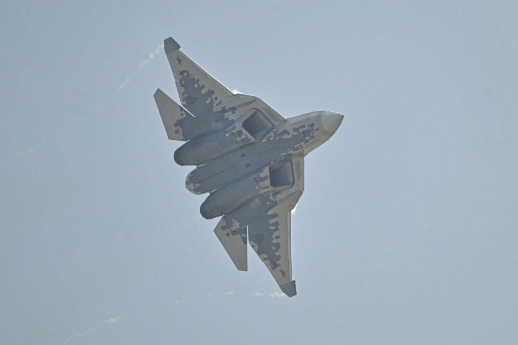 A Russian Su-57 fifth-generation fighter performs a flight display during the China International Aviation and Aerospace Exhibition in Zhuhai, Guangdong province, on November 12, 2024. (Source: Getty Images)