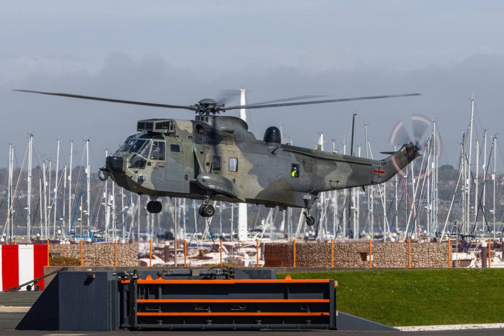 Retired German Sea King Mk41 helicopter flies over a UK airfield as part of preparation for transfer to Ukraine, April 2026. (Source: Portland HeliOperations Supporters)