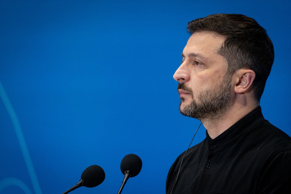 Zelenskyy Links Weapons Production to Reform Ahead of Government Reshuffle