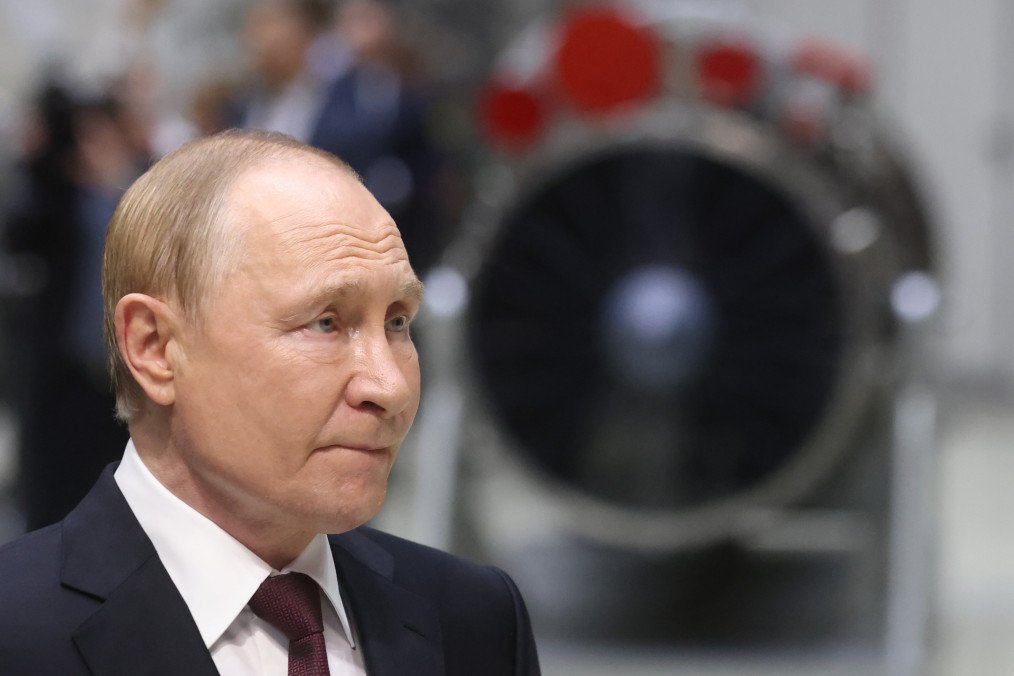 Russia to Boost Rocket and Aircraft Engine Production, Putin Orders Despite Sanctions