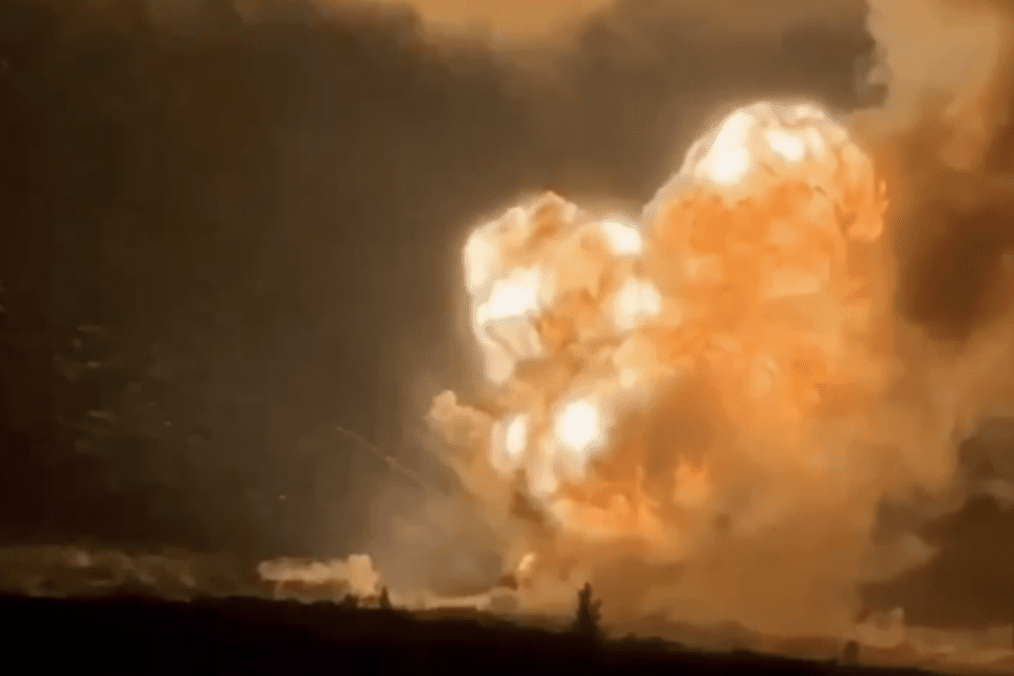 Russian Ammo Depot Reportedly Hit in Occupied Khartsyzk