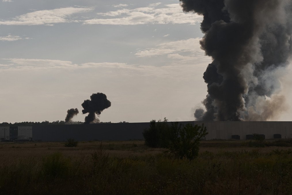 A jet-powered Shahed drone is shot down and explodes in the sky after being engaged by a Ukrainian Mobile Fire Group during an ongoing Russian attack on the Kyiv region, on August 27, 2026 in Boryspil, Kyiv region, Ukraine. (Source: Getty Images)
