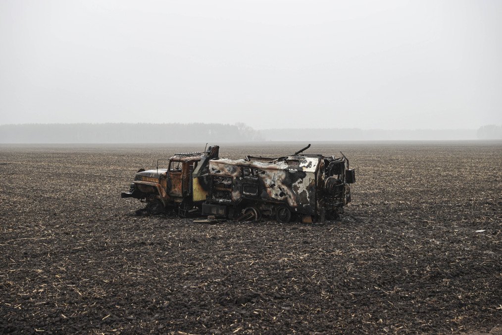 A burned Russian military vehicle is seen between the Yeni Basan district and Lukyanovka village, after Ukrainian soldiers took control again in the region in Chernihiv, Ukraine, on April 02, 2022. (Source: Getty Images)