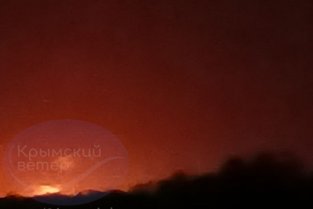 Fire seen near Hvardiiske in Crimea’s Simferopol district, August 7, 2026. Fire seen near Hvardiiske in Crimea’s Simferopol district, August 7, 2026.