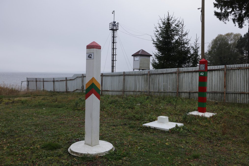 A Lithuanian and a Russian border marker. (Source: Getty Images)