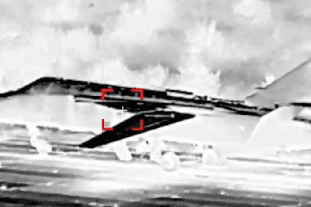 A Russian aircraft targeted by Ukraine’s Defense Intelligence (HUR) in Russian-occupied Crimea on September 7, 2026. (Source: HUR) A Russian aircraft targeted by Ukraine’s Defense Intelligence (HUR) in Russian-occupied Crimea on September 7, 2026. (Source: HUR)