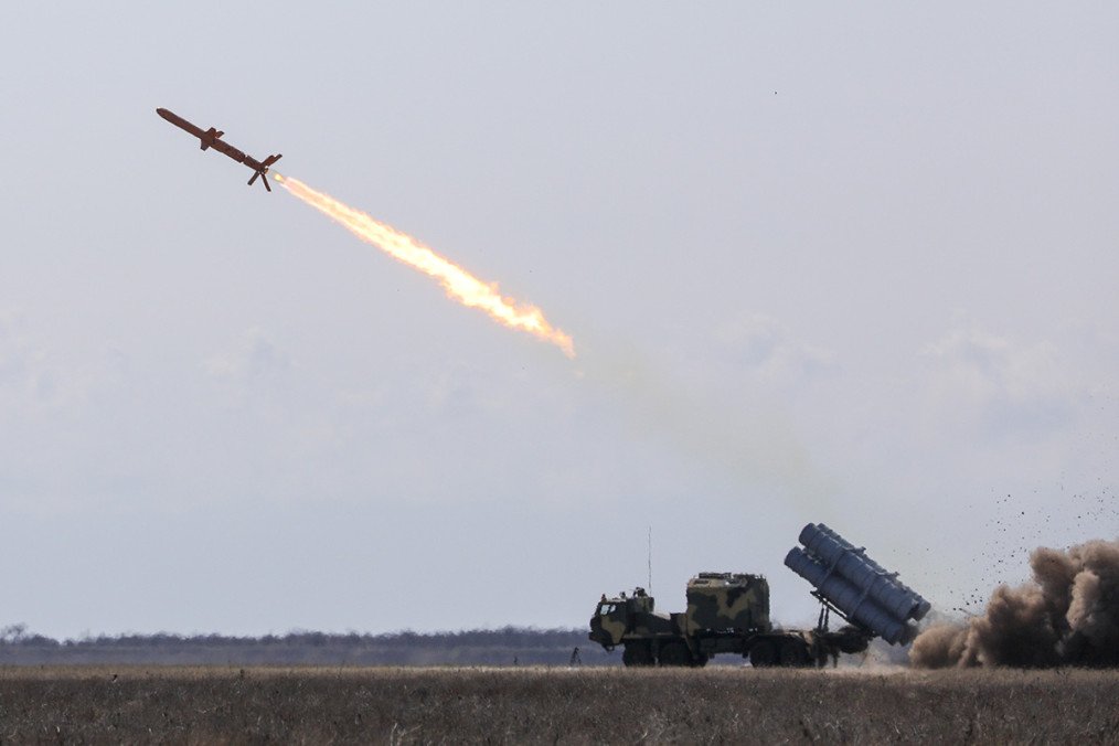 Ukraine to Deploy Its Own Cruise and Ballistic Missiles by 2025