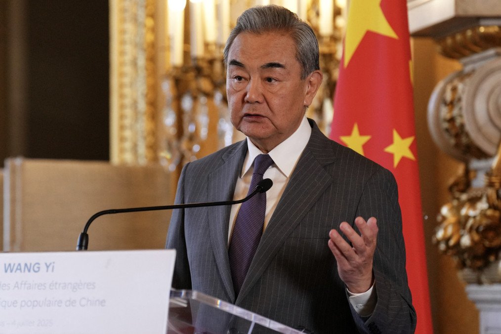 Beijing Says It Has “No Knowledge” of Russia Using Chinese Satellites for Strikes on Ukraine Beijing Says It Has “No Knowledge” of Russia Using Chinese Satellites for Strikes on Ukraine