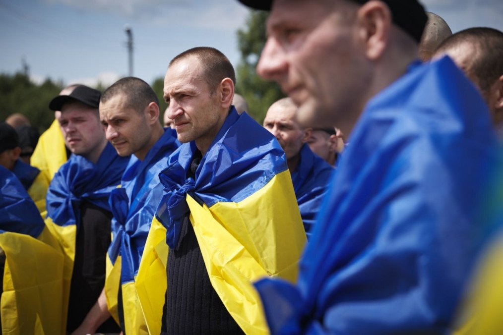 Ukraine Intelligence Warns of Russian Fake Casualty Lists Ahead of POW Exchanges Ukraine Intelligence Warns of Russian Fake Casualty Lists Ahead of POW Exchanges