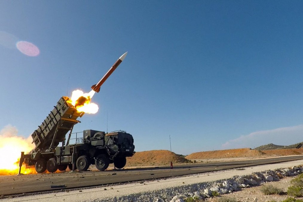 Launch of a PAC-2 interceptor missile from a Patriot air defense system. Illustrative image. (Photo: open source)