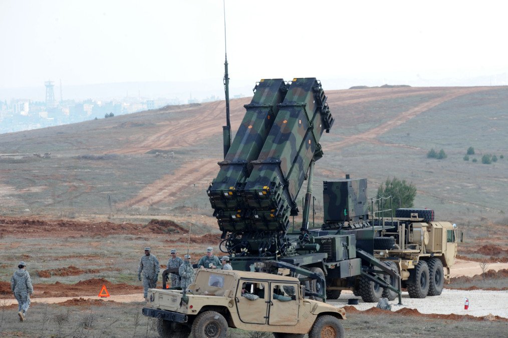A Patriot air defense missile launcher at a Turkish military base in Gaziantep. (Source: Getty Images)