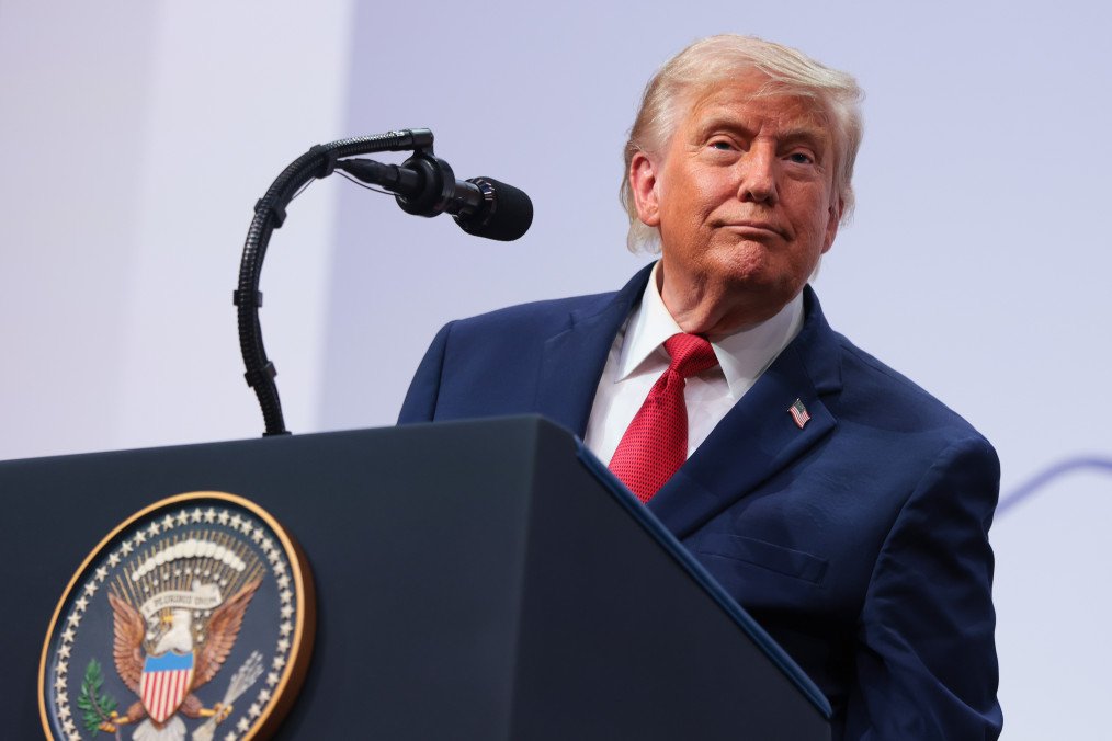 Trump Reportedly Backs Tougher Russia Energy Sanctions After Ukraine’s Deep Strikes US President Donald Trump. (Source: Getty Images)