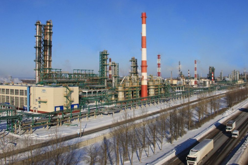 Illustrative image. Russian Slavneft-YANOS oil refinery in the Yaroslavl region, Russia. (Source: Russian media)