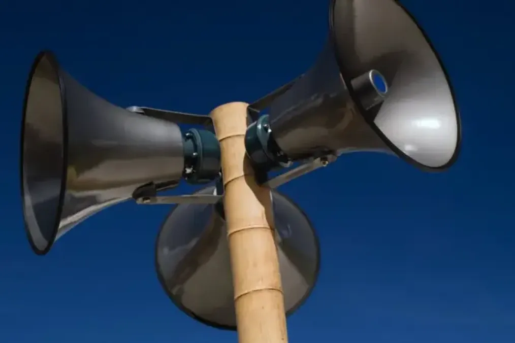 Moscow Region Declares Emergency Alert Over Drone Threat, Activating Mobile Warnings for First Time Air raid siren. Illustrative photo. (Source: Getty Images)
