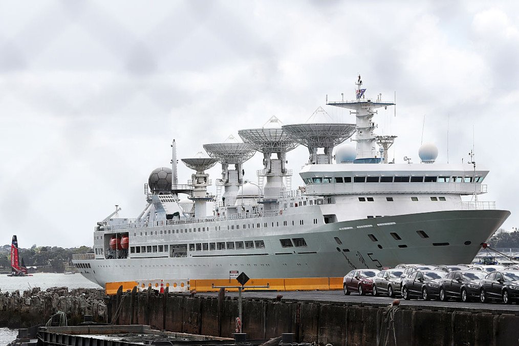 Chinise Yuan Wang 5 tracking ship is seen docked on October 2, 2016 in Auckland, New Zealand. (Source: Getty Images)