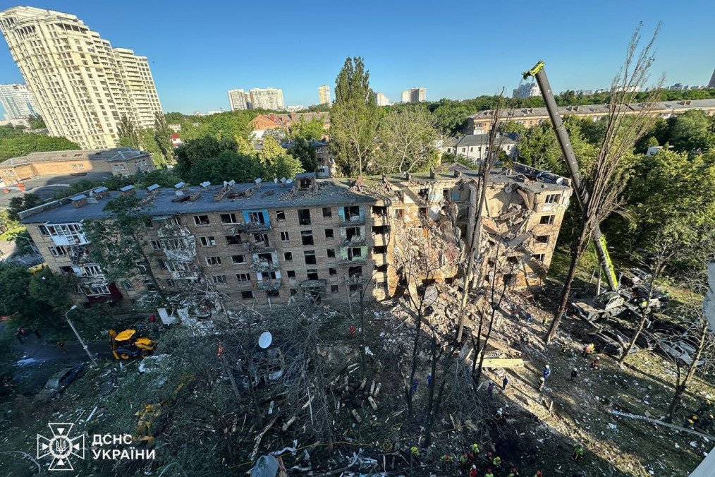 Russia Strikes Kyiv With 368 Missiles and Drones, Killing At Least 9 People, Injuring Dozens Russia Strikes Kyiv With 368 Missiles and Drones, Killing At Least 9 People, Injuring Dozens