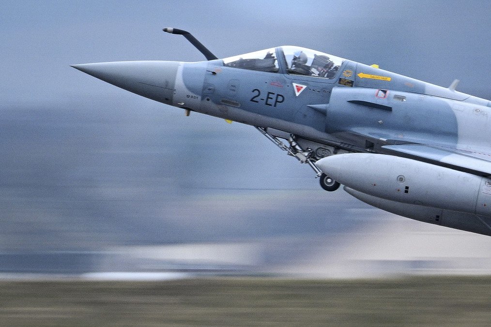 France to Send Mirage 2000 Fighter Jets to Ukraine by Early 2025